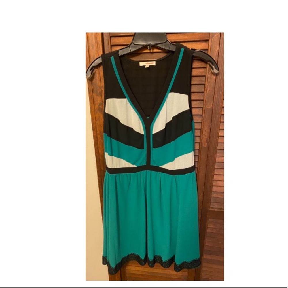 Green mini dress. Size 7